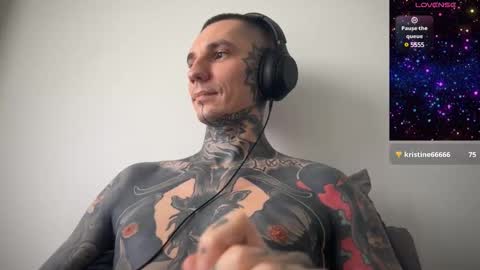 Snapshot of max_reaves chatting on 02-19-25, 12:44 online show from 02-19-25, 12:44