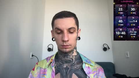 Snapshot of max_reaves chatting on 03-12-25, 06:18 online show from 03-12-25, 06:18