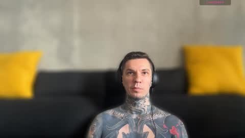 Snapshot of max_reaves chatting on 09-11-25, 07:08 online show from 09-11-25, 07:08