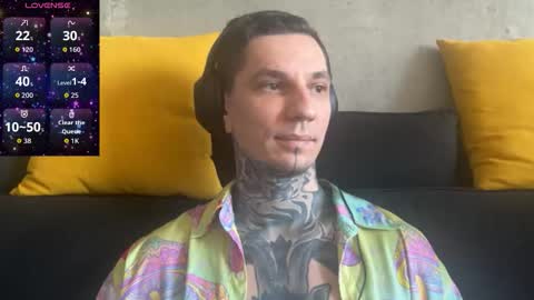 Snapshot of max_reaves chatting on 12-04-25, 06:34 online show from 12-04-25, 06:34