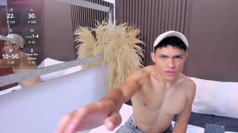 Snapshot of max_sexxxx chatting on 03-17-26, 02:16 max_sexxxx online show from 03-17-26, 02:16