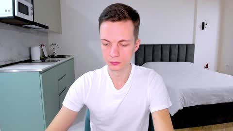 Max  online show from 01-22-25, 12:27