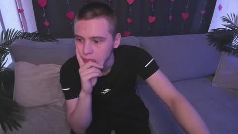 Snapshot of max_sm1th chatting on 03-03-25, 02:26 Max online show from 03-03-25, 02:26