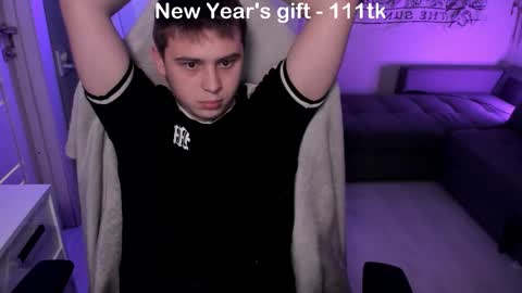 Max online show from 01-07-26, 06:54