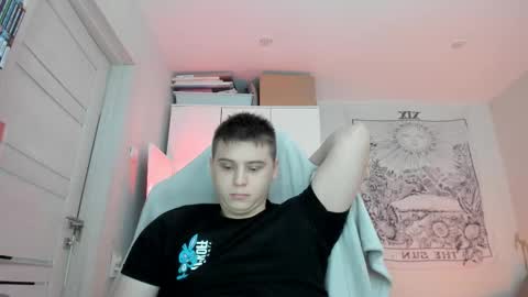 Max online show from 02-14-26, 05:48