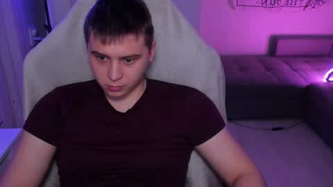 Max online show from 02-24-26, 03:43