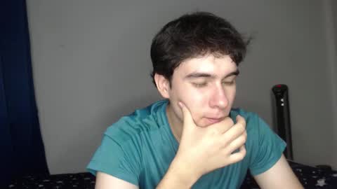 Snapshot of max_snow1616 chatting on 10-01-25, 02:39 max_snow1616 online show from 10-01-25, 02:39