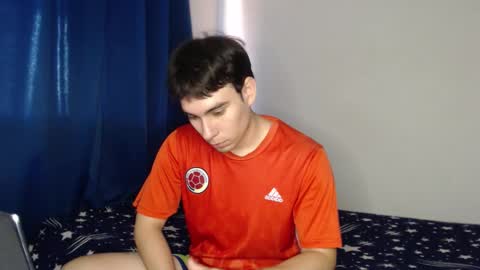 Snapshot of max_snow1616 chatting on 10-10-25, 02:49 max_snow1616 online show from 10-10-25, 02:49