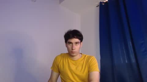 Snapshot of max_snow1616 chatting on 11-09-25, 06:28 max_snow1616 online show from 11-09-25, 06:28