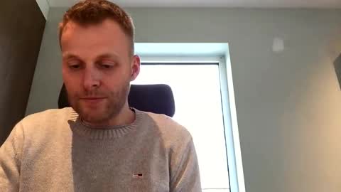 Snapshot of max_straight_1 chatting on 12-18-24, 01:02 Max take off clothes online show from 12-18-24, 01:02