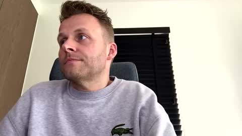 Max take off clothes online show from 03-31-26, 02:06