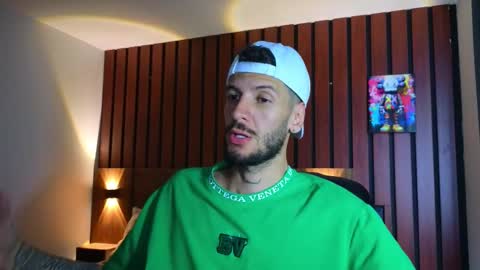 Snapshot of max_tayloor chatting on 02-03-26, 04:01 Max Taylor online show from 02-03-26, 04:01