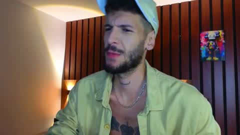 Snapshot of max_tayloor chatting on 02-04-26, 04:51 Max Taylor online show from 02-04-26, 04:51