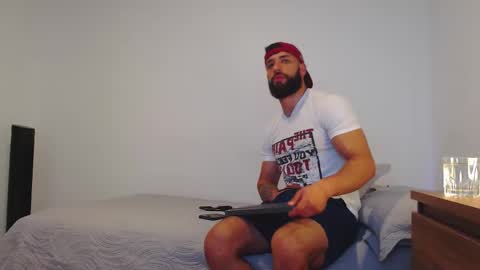 Snapshot of max_xl_ chatting on 02-18-26, 03:52 max_xl_ online show from 02-18-26, 03:52