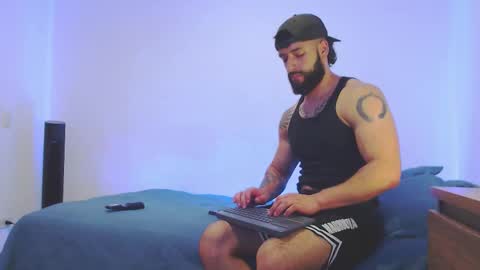 Snapshot of max_xl_ chatting on 03-07-26, 03:31 max_xl_ online show from 03-07-26, 03:31