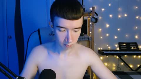 Snapshot of max_zife chatting on 12-13-24, 06:27 Max online show from 12-13-24, 06:27