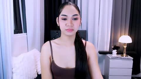 maxie greyson online show from 12-04-25, 06:34