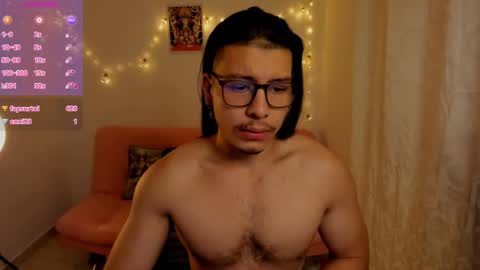 Snapshot of maxifit_ chatting on 01-16-25, 09:05 Mikael online show from 01-16-25, 09:05