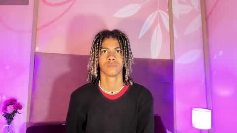 Snapshot of maxim_walker chatting on 02-26-25, 03:42 maxim online show from 02-26-25, 03:42