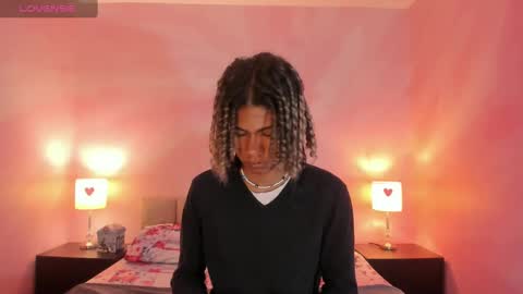 Snapshot of maxim_walker chatting on 03-12-25, 03:13 maxim online show from 03-12-25, 03:13