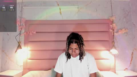 Snapshot of maxim_walker chatting on 09-12-25, 04:01 maxim online show from 09-12-25, 04:01