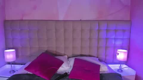 Snapshot of maxim_walker chatting on 10-03-25, 06:54 maxim online show from 10-03-25, 06:54