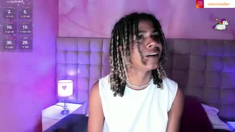 Snapshot of maxim_walker chatting on 10-07-25, 06:43 maxim online show from 10-07-25, 06:43