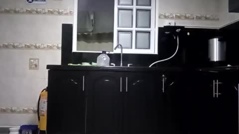 Snapshot of maxim_walker chatting on 11-30-25, 05:00 maxim online show from 11-30-25, 05:00