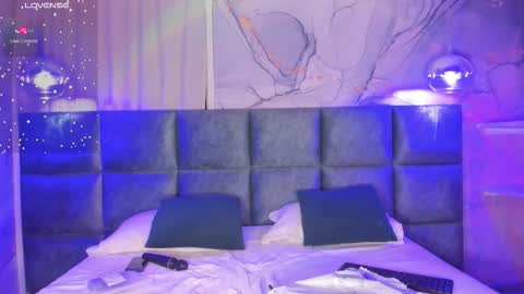 Snapshot of maxim_walker chatting on 12-05-25, 04:43 maxim online show from 12-05-25, 04:43