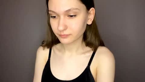 Snapshot of maximaboamah chatting on 05-20-26, 02:51 July online show from 05-20-26, 02:51
