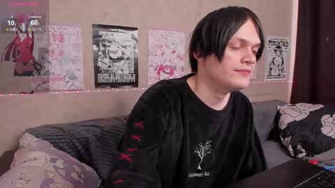 Snapshot of maximcumtasty chatting on 03-08-26, 10:30 Max online show from 03-08-26, 10:30