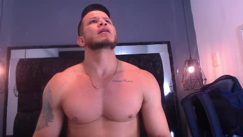 Snapshot of maximiliano_stronge chatting on 05-29-26, 07:34 Maximiliano online show from 05-29-26, 07:34