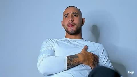 Snapshot of maximo004 chatting on 02-14-26, 11:23 Maximo online show from 02-14-26, 11:23