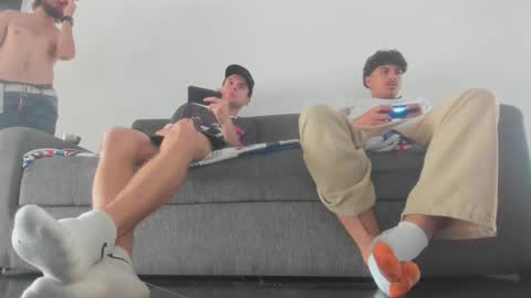 Snapshot of maximo__77 chatting on 11-20-25, 07:46 maximo__77 online show from 11-20-25, 07:46