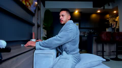 maximo_and_marcelo online show from 04-14-26, 12:00