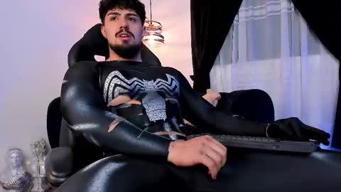 Maximo online show from 10-04-25, 05:27