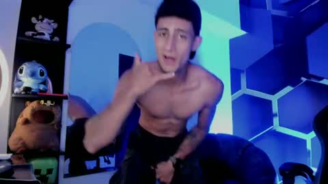 Maximo online show from 07-24-26, 07:34