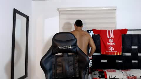 Snapshot of maximo_sebastian chatting on 06-03-26, 02:03 Maximo Sebastian online show from 06-03-26, 02:03