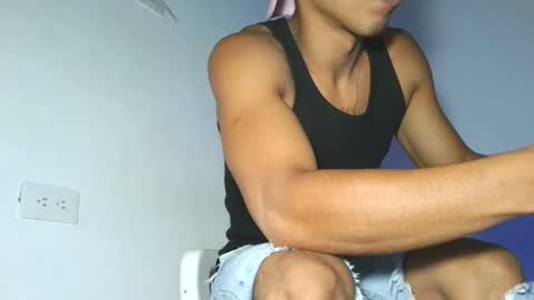 Maximo Aron Vega online show from 03-29-26, 03:12