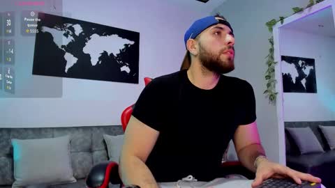 Maximo Wolf online show from 12-20-25, 08:49