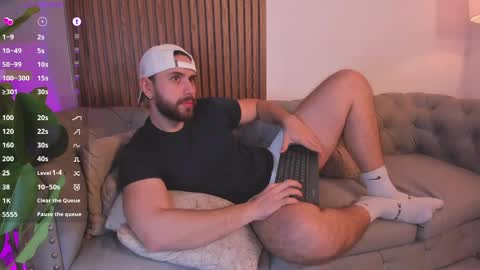 Maximo Wolf online show from 04-10-26, 07:51