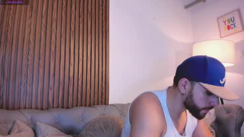 Maximo Wolf online show from 04-14-26, 08:04