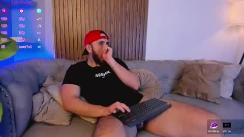 Maximo Wolf online show from 05-20-26, 08:48