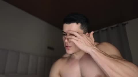 Snapshot of maximohoot chatting on 12-05-24, 05:26 Sebastian online show from 12-05-24, 05:26