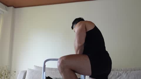 Snapshot of maximohoot chatting on 02-28-25, 07:25 Sebastian online show from 02-28-25, 07:25