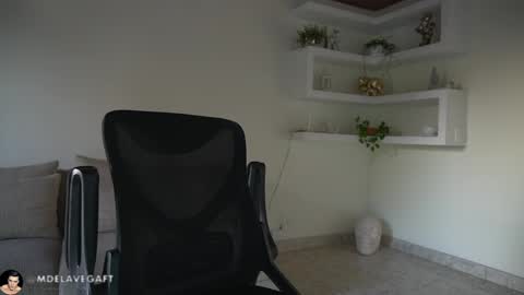 Snapshot of maximohoot chatting on 06-09-26, 10:32 Sebastian online show from 06-09-26, 10:32