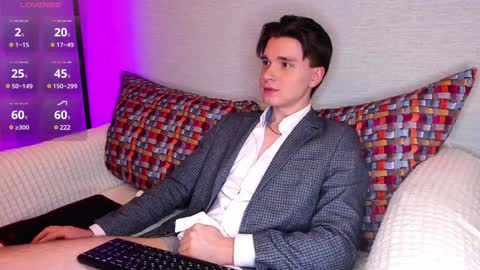 Snapshot of maximum_hot chatting on 01-27-25, 02:46 Max online show from 01-27-25, 02:46