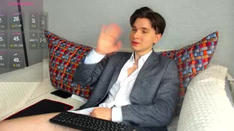 Snapshot of maximum_hot chatting on 02-25-25, 09:20 Max online show from 02-25-25, 09:20