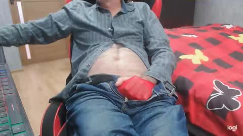 maximus3334 online show from 10-20-25, 10:27