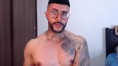 Independent Model online show from 01-14-25, 04:57